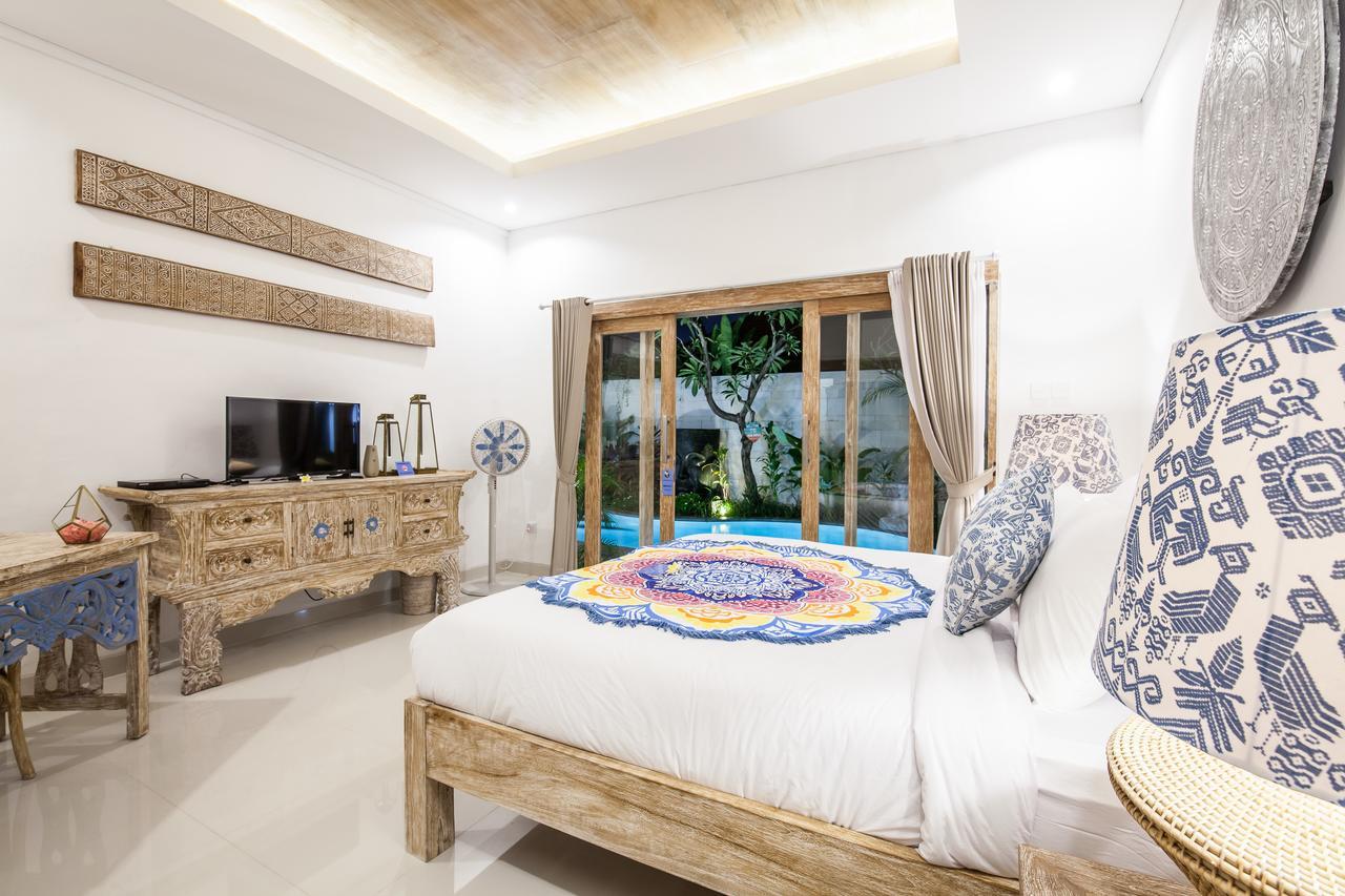 Ambermoon Villa 2 Seminyak Zewnętrze zdjęcie