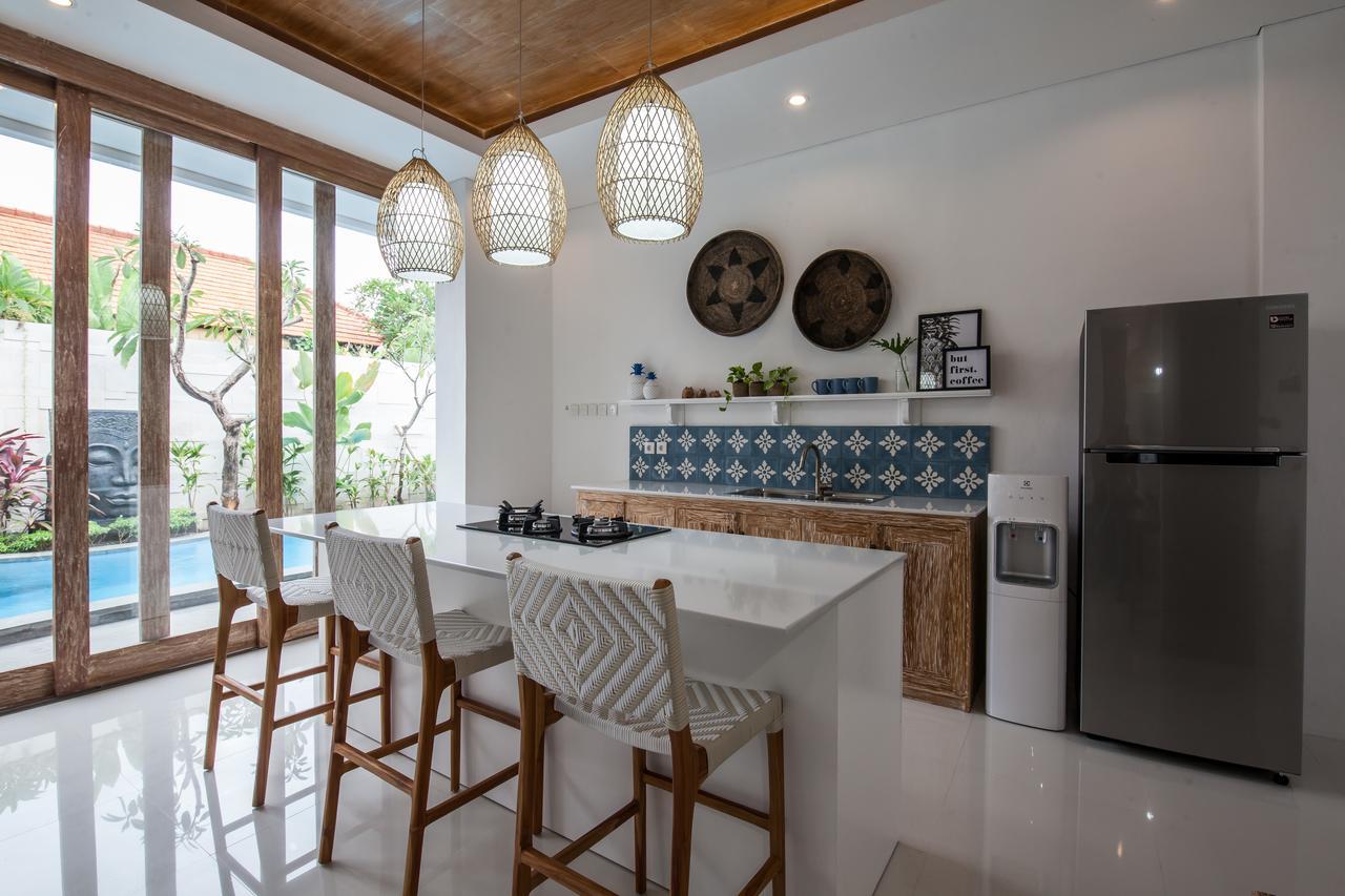 Ambermoon Villa 2 Seminyak Zewnętrze zdjęcie