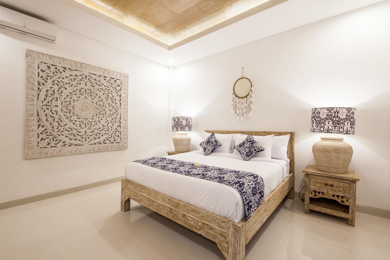 Ambermoon Villa 2 Seminyak Zewnętrze zdjęcie